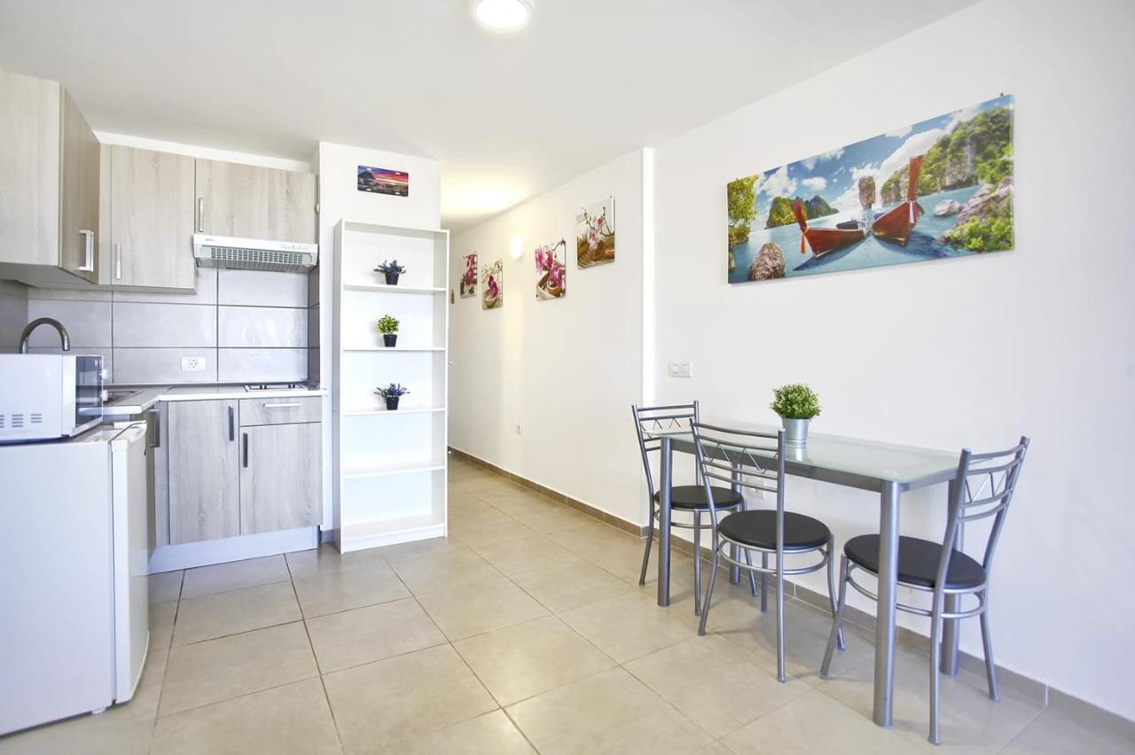 Studio With Sea View In Borinquen Playa Feñabe 外观 照片